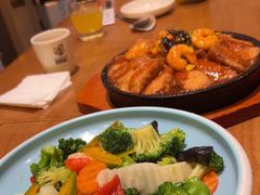 -百年石锅饭(阿里郎美食街店)