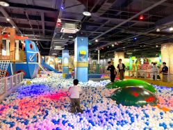 -幻贝家儿童乐园(温州银泰城店)