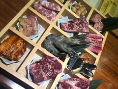 -肉魁屋·烧肉·烧鸟·酒场(高新店)