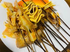 钵钵鸡-丁丁猫重庆小面(徐州路店)