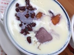 -周大娘牛乳(旧寨古村总店)