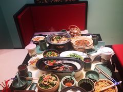 -锦府盐帮·侯宅(五棵松万达店)