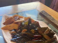 -锅老头海鲜铁锅炖