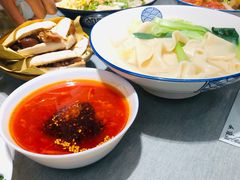-大嘻咹biangbiang面(历史博物馆店)