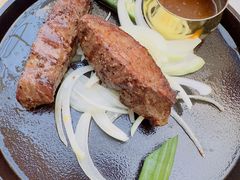 黑椒朗姆厚牛排-俄士厨房(环球港店)