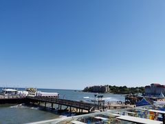 -北戴河碧螺塔海上酒吧公园