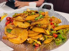 -鑫巴蜀小镇 · 水煮鱼专研店(玉桥店)