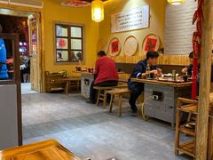 大堂-锅来乐地锅鸡(安亭店)