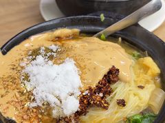 -小街曹师傅砂锅麻辣烫(亚泰大街店)