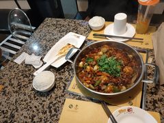 -黄记煌三汁焖锅(1818广场店)