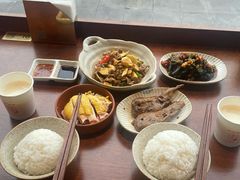 -麽麽家•爆炒牛肉饭(景瑞时光里店)
