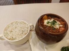 罐焖牛肉-老井俄式餐厅