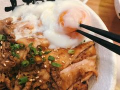 -熊吞·大碗丼烧肉饭(济宁万达广场店)