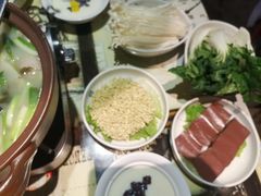 -红钳侠小龙虾·烧烤(中赢康康谷店)