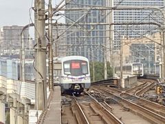 -宝山路(地铁站)