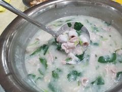 -标记美食新鲜猪杂(兴南大道店)