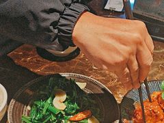 -宇安泰料(龙湖天街黑金店)