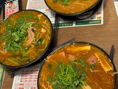 -肥汁米蘭香港米线(定西路店)