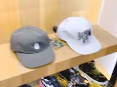 -BAPE STORE®(斯普瑞斯奥特莱斯店)