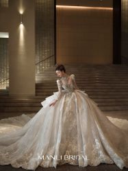 -MANLI BRIDAL婚纱