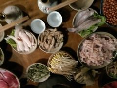 -白乐天毛肚火锅馆(南滨路店)