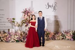 -莫小姐婚纱