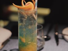 特调饮品-弦月窗LUNETTE BY AMANDA(复兴路店)