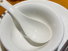 -莲餐厅·湖北菜·潜江小龙虾店(愚园路店)