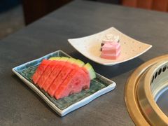 -铭牛烧肉·和牛海鲜自助(高新月牙湖店)