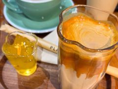 -Line 咖啡(石厦花园店)