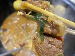 -山妹子铁锅炖