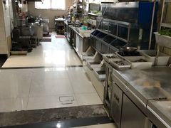 -宾朋海鲜特色美食餐厅·纯手工鲅鱼水饺(兴海路店)