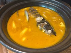 鸿运鱼头煲-老灶味道·本帮菜(昌平路店)