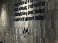 -M Stand(杭州萧山万象汇店)