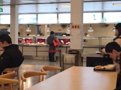 -同济大学本部学苑饮食广场