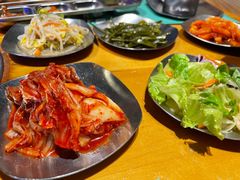 -唯成•韩国炭火烤肉 유성고기