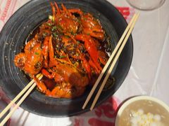 -肥肥虾庄·金牌油焖大虾(汉街SKP店)