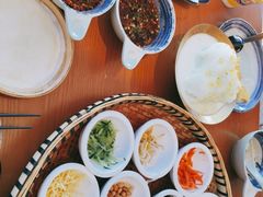 -包整·丝娃娃(一览甲秀楼风景店)