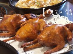 红烧乳鸽-石岐乳鸽村(南海第三分店)