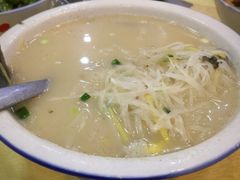 -红色湘菜馆(春风店)