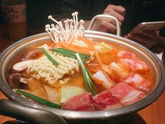 泡菜肥牛部队锅-春熙台韩国料理·章鱼肥牛(西丽店)