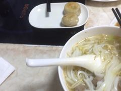 -华威达牛庄(黄埔大道西店)