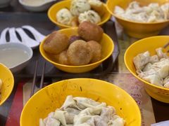 三鲜馄饨-毛华美食(清扬路店)