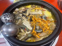 -菌之家·专业纯野生菌火锅·特色炒菌
