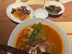 -荣家黄鱼面(前滩太古里店)