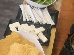 -荣记潮汕牛肉火锅(仙鹤街店)