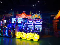 -探奇乐园蹦床公园(日月广场店)