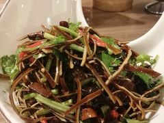 -有红鸡毛店·川菜(建设路店)