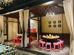-郭婆婆疯子鸡·土货江湖菜馆