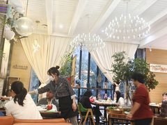 -樾餐厅泰式海鲜火锅(民歌湖店)